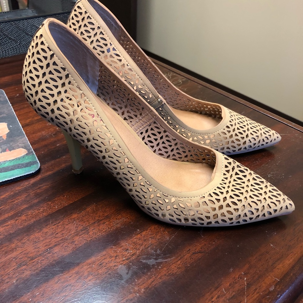 Beige pumps